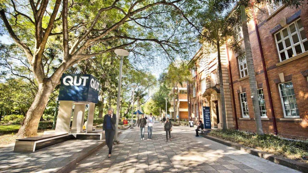 QUT Gardens Point Campus Rankings, Courses, Fees, Admission & Scholarships